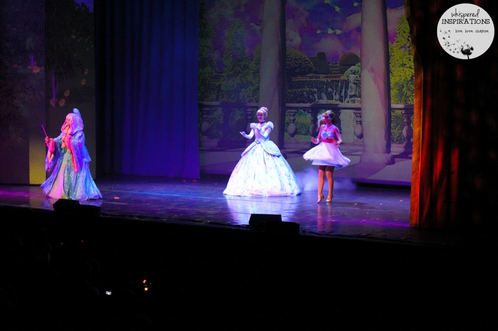 Disney-Live-13