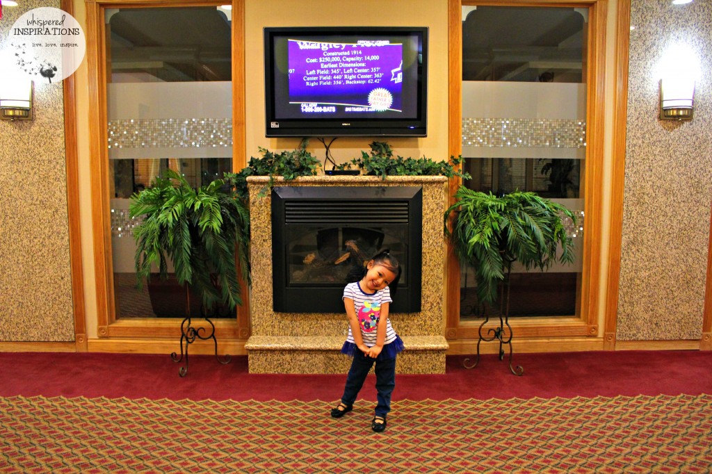 HolidayInn-Utica-18