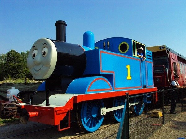 Thomas-01