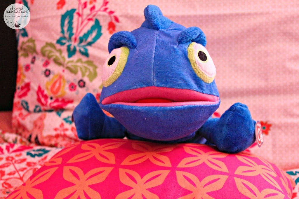 Cloud b: Charley the Chameleon Will Ease Your Child Into Sleep!