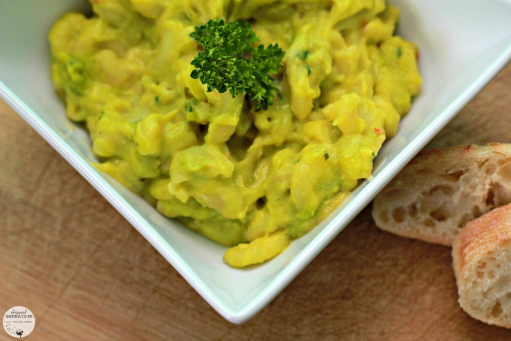 Guacamole Macaroni and Cheese. Cooking with Sabra. Getting the kids to enjoy tasty meals that have a punch of healthy nutrients is a must in our home. They are growing kids who are active and they'll love these recipes! #guacamolerecipes