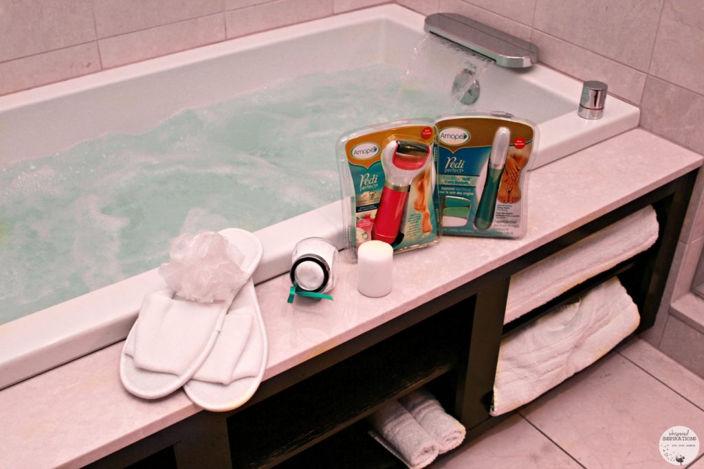 Get Flirty & Treat Yourself to an At-Home Spa Day + Amopé Giveaway! #beauty