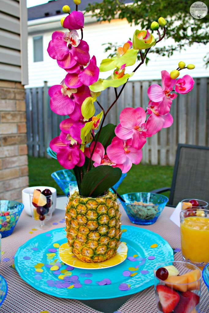 Have a Summer Patio Brunch à La Sally's Cereal with FREE Menu & Place Cards + Giveaway! #SallysCerealDIY