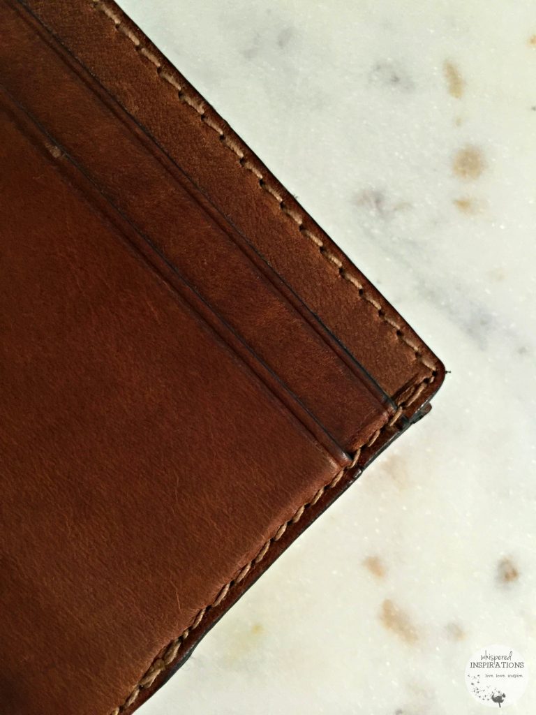 Nomad Card Wallet Plus Review: Gorgeous Horween Leather Wallet That Lets  You Carry Just Enough