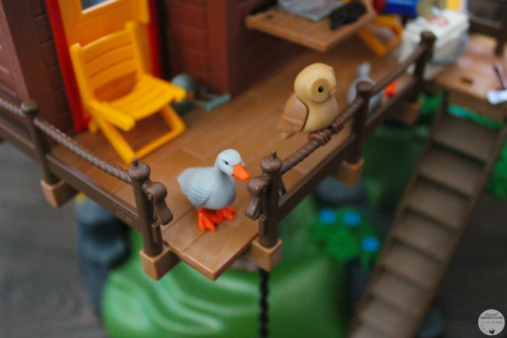 PLAYMOBIL-Wild-Life-Treehouse-05