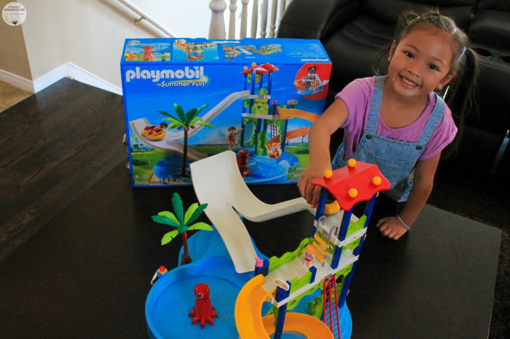 glide Behov for Odysseus PLAYMOBIL Water Park with Slides + Giveaway! - Whispered Inspirations