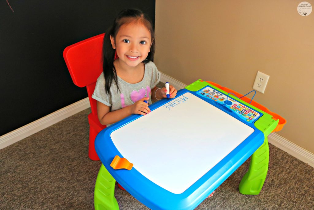 Keep Kids Minds Active with VTech’s DigiArt Creative Easel All Year-Long + Giveaway!