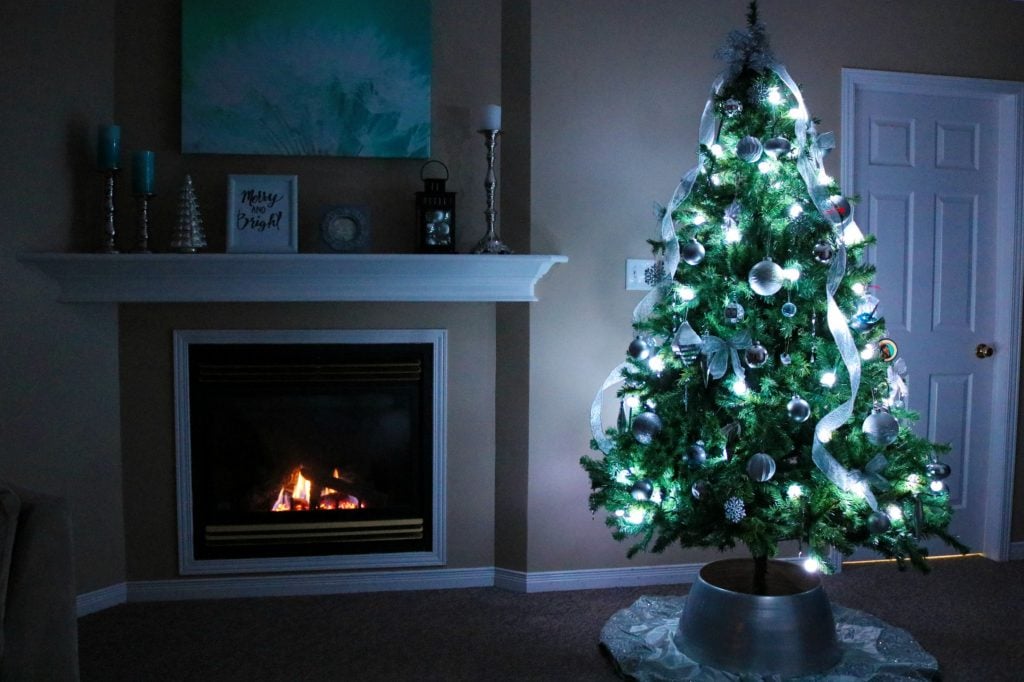 Forget Tangled Christmas Lights this Year with Tree Dazzler Christmas Tree Lights!