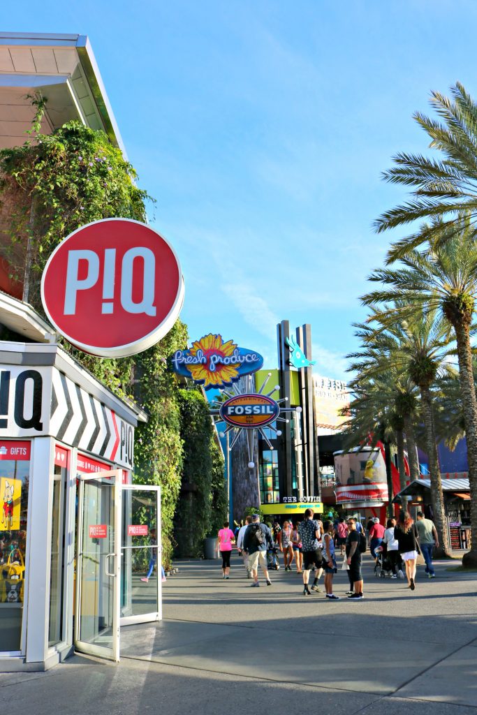 CityWalk early in the morning. PiQ is shown.