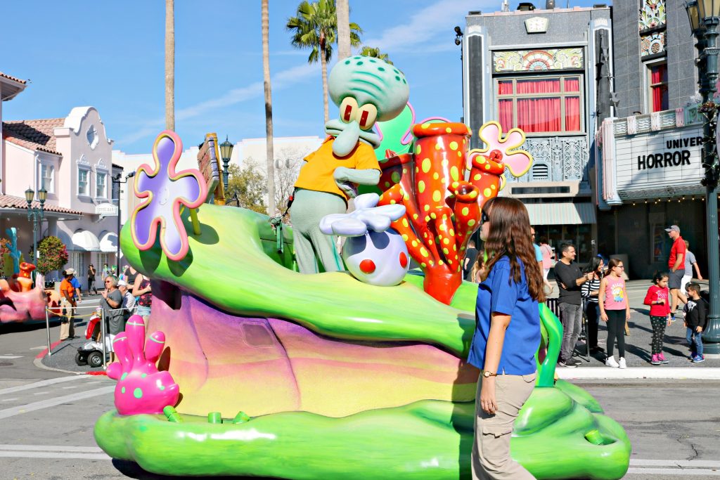 Squidward poses all sassy for the camera on his float. 