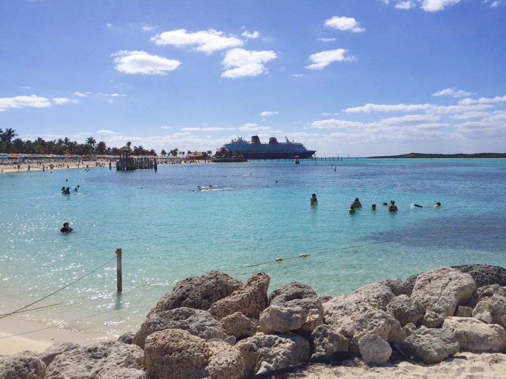 8 Things to Do at Disney's Castaway Cay! #DisneySMMC