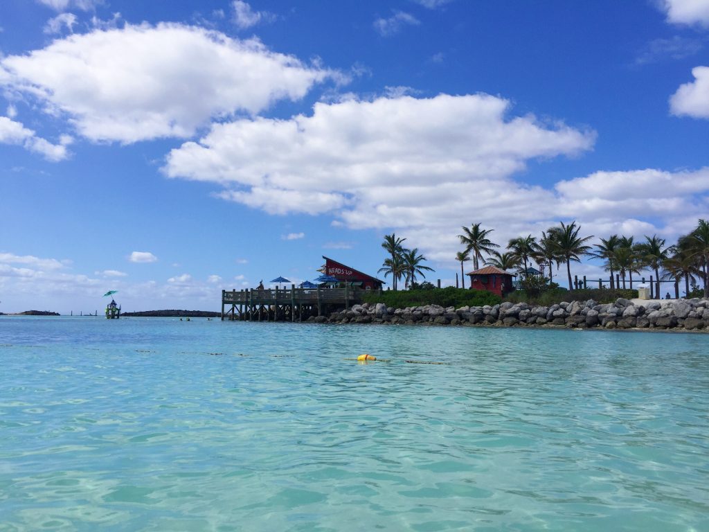 8 Things to Do at Disney's Castaway Cay! #DisneySMMC