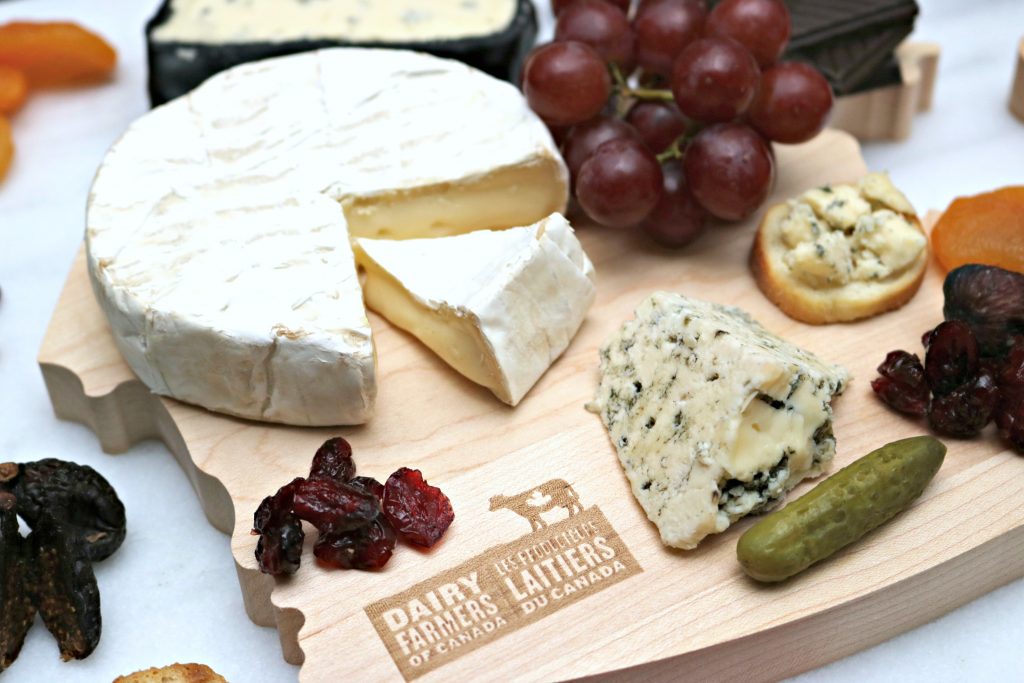 Celebrate Canada's 150th Anniversary with Canadian Cheese! #CanadianCheese