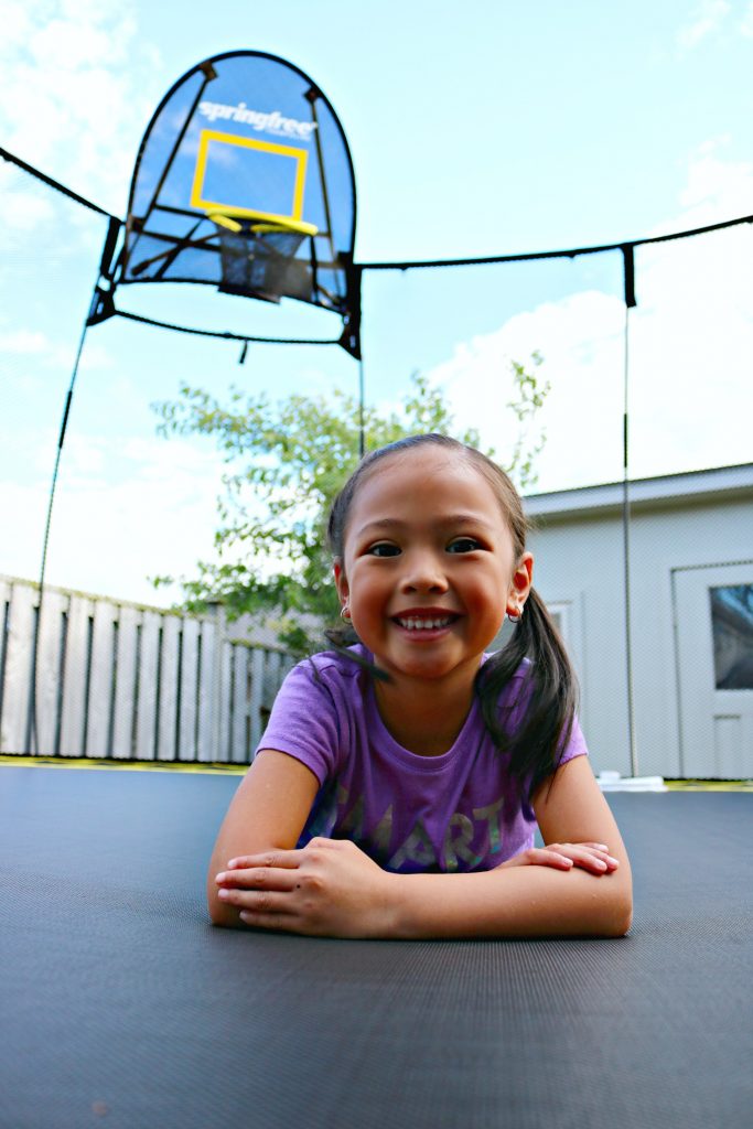 How to Keep Your Family Active with a Springfree Trampoline!