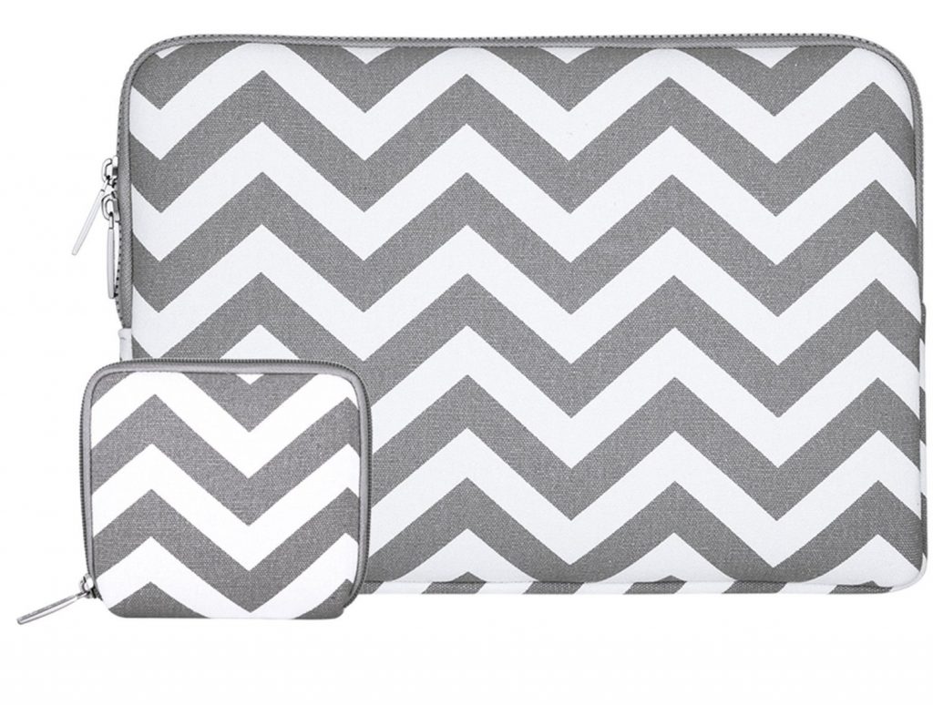 Laptop sleeves. Start with these top 10 back-to-school must-haves!