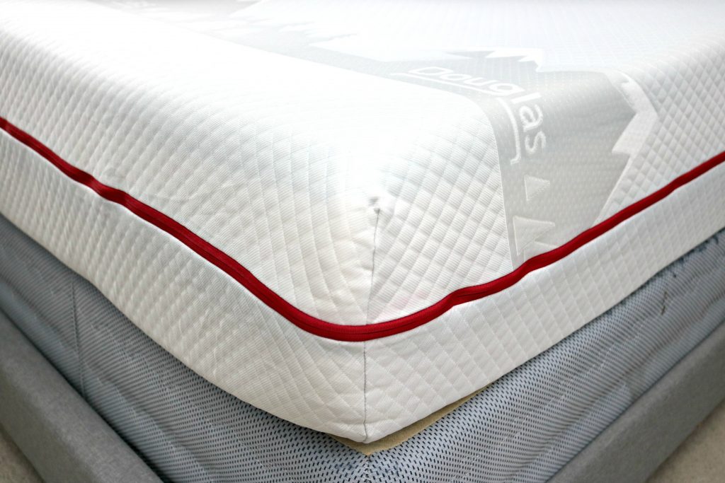 The corner of the Douglas Mattress by GoodMorning.com, a close up.