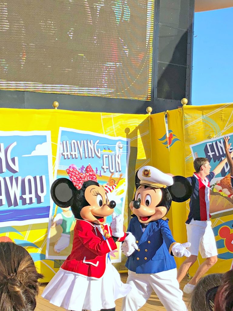 Mickey and Minnie dance at the Sailing Away party. 