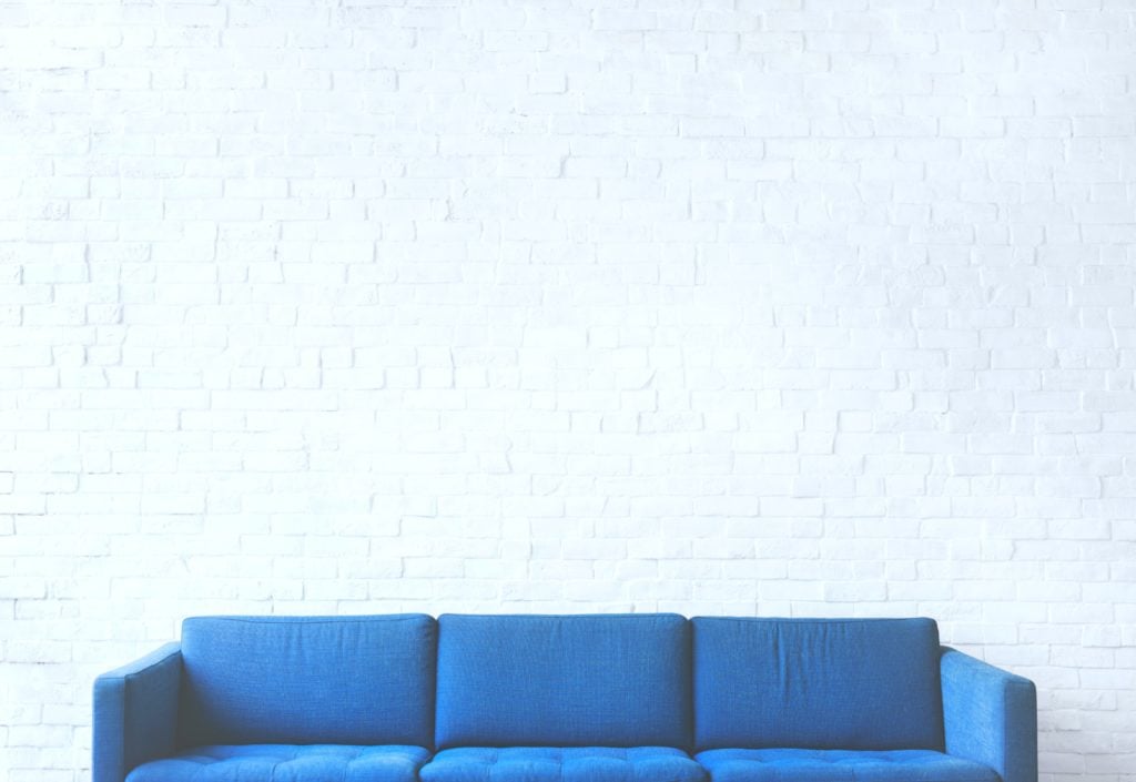 If you are a homeowner, you are guaranteed to struggle with choosing THE perfect sofa. Read on for tips on how to choose the right sofa for you. #ti