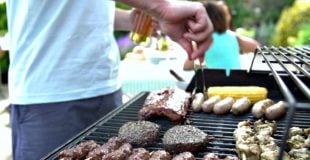 3 Ways To Make Your Summer Barbeque Sizzle