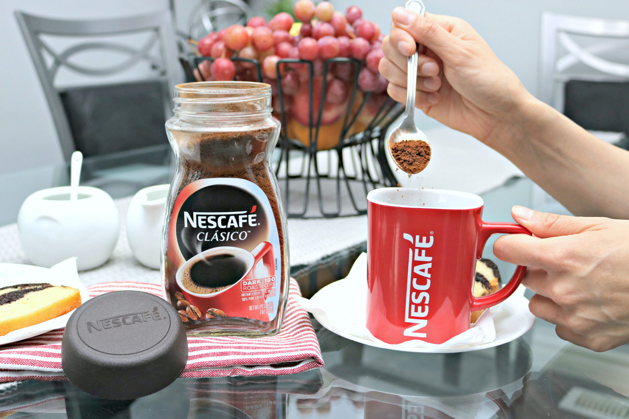 Share a Cafecito & Everyday Moments with Nescafé Clásico