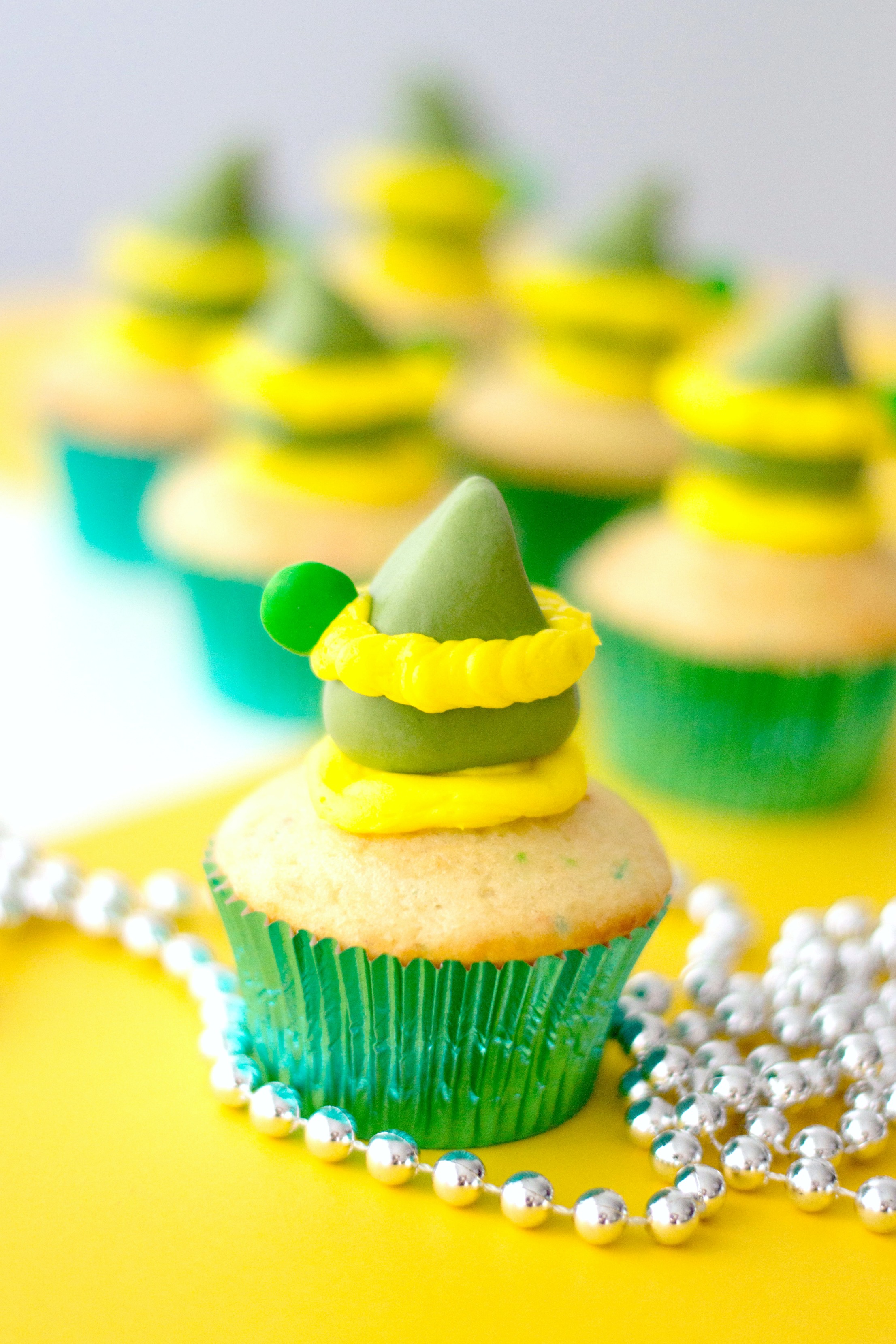 Buddy the Elf Cupcakes - Whispered Inspirations