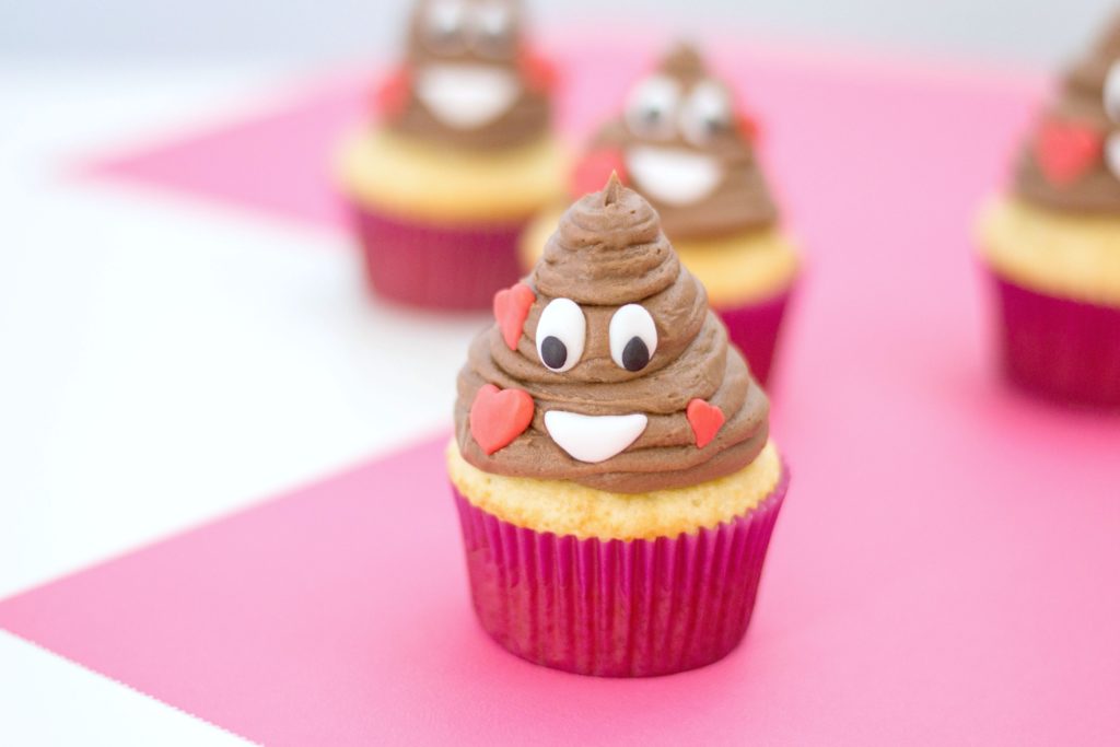 The finished product of the poop emoji cupcake.