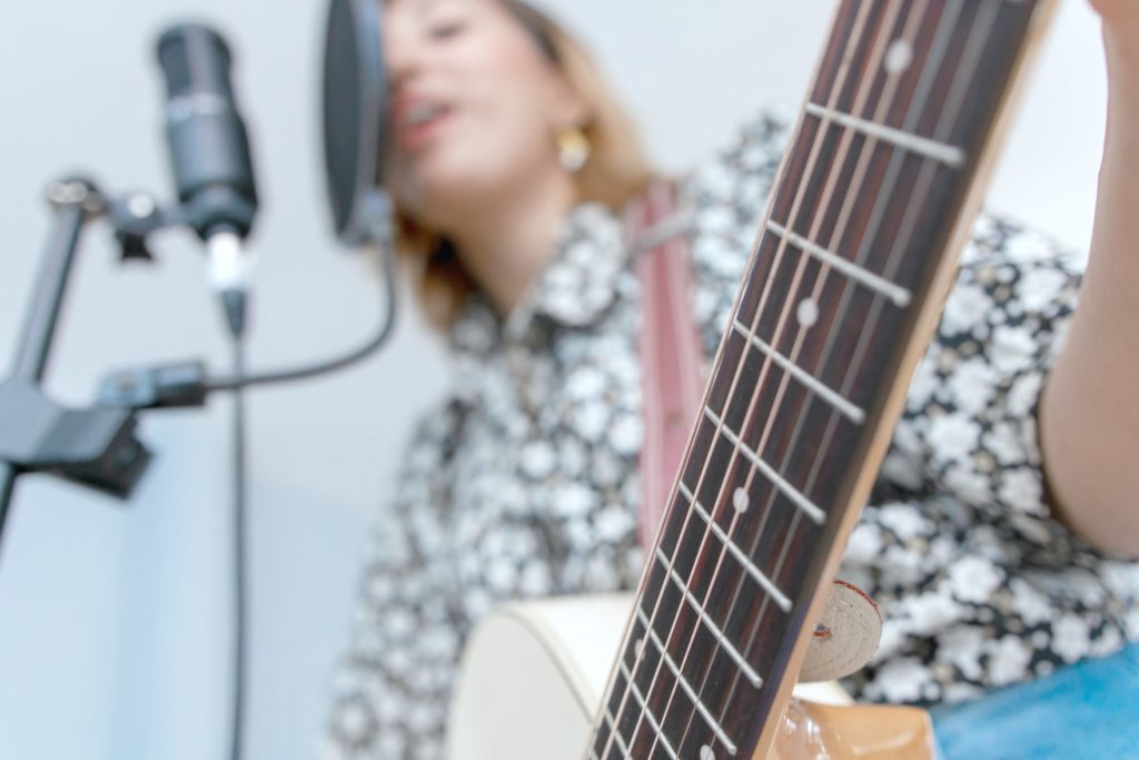 If you’ve ever wanted to improve your chances of being a professional performer, choosing to take voice lessons can help you reach your musical goals. #tips #singing