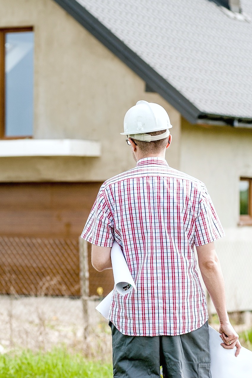 Helpful Tips to Know When Hiring a Builder