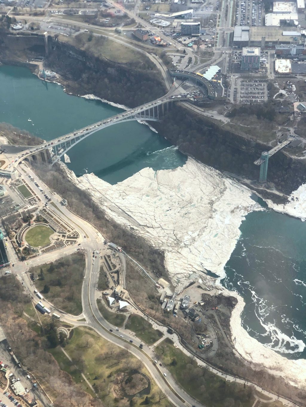 A view of the Rainbow Bridge in Niagara Falls, ON. 