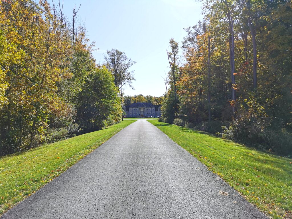 The driveaway of the private estate where the exotic car test drives in the GTA are held. 