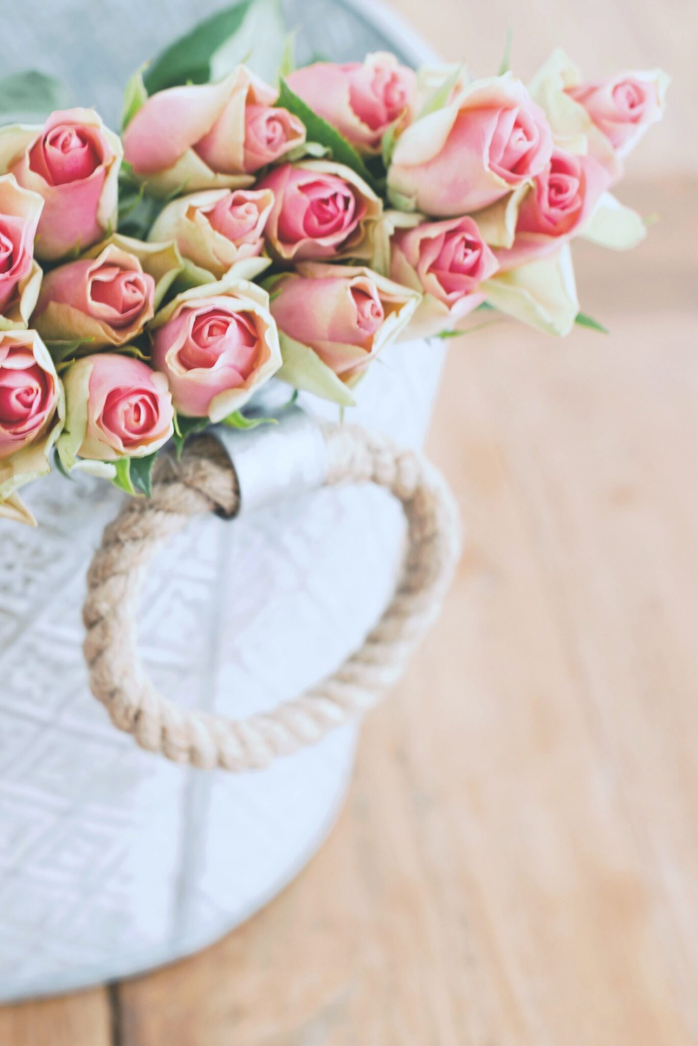 Why Flowers Are Still a Great Gift to Give