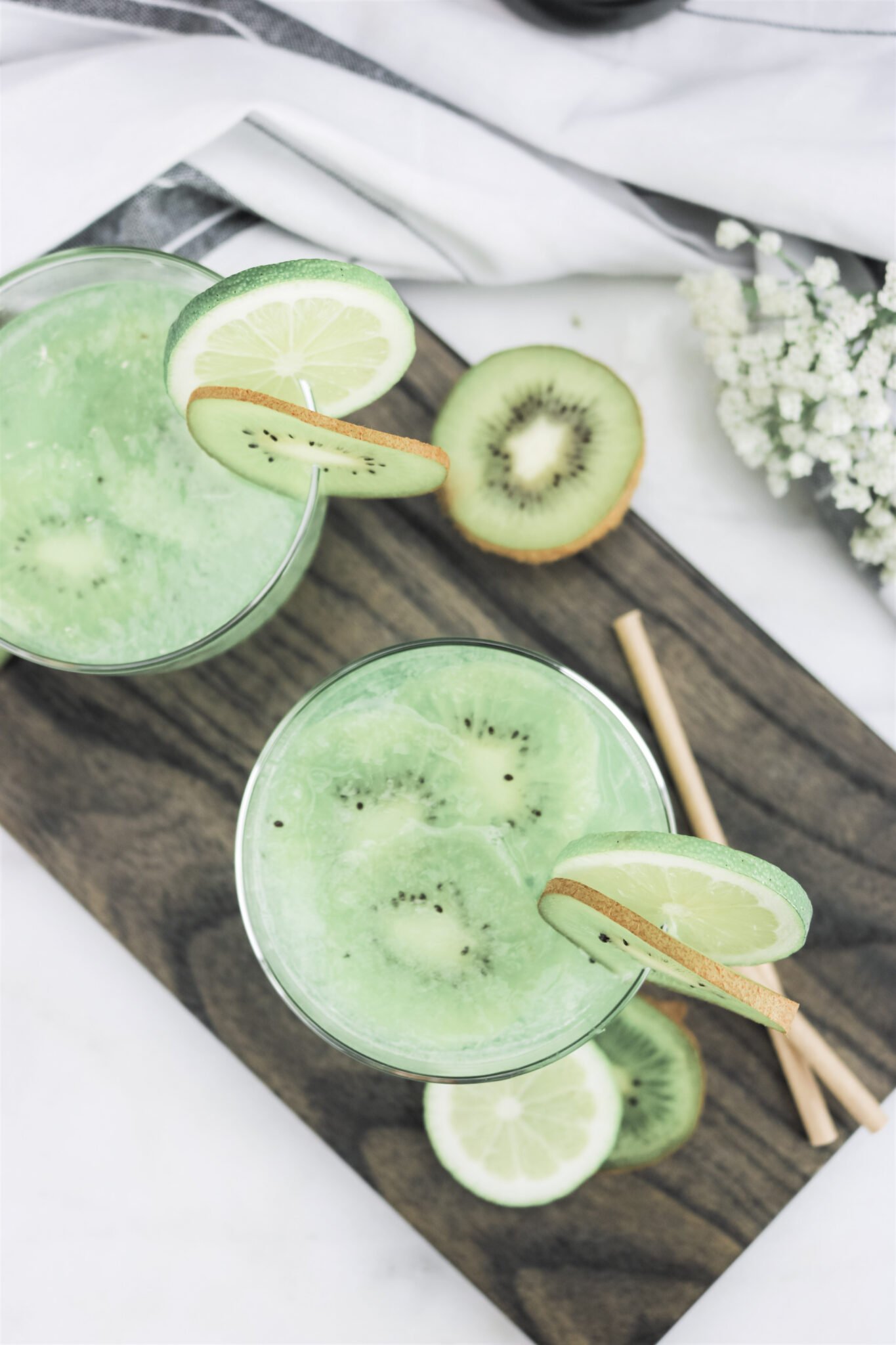 Kiwi Coconut Lime Sparkler Cocktail